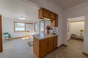 217 Williams St, Cambria, WI 53923 - Photo 10