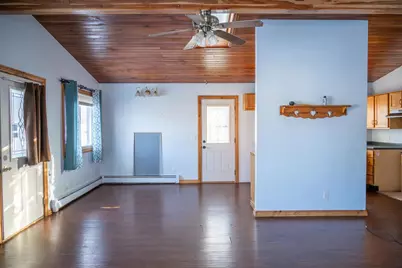 410 N Kilbourn Avenue, Tomah, WI 54660 - Photo 2