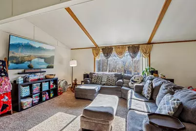 1526 Manor Drive, Janesville, WI 53548 - Photo 10