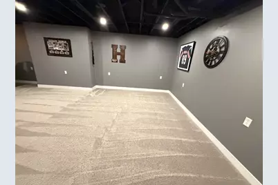 237 Royal Ridge Drive, Oconomowoc, WI 53066 - Photo 18