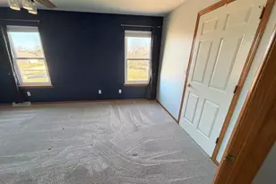 237 Royal Ridge Dr, Oconomowoc, WI 53066 - Photo 16