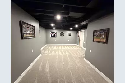 237 Royal Ridge Drive, Oconomowoc, WI 53066 - Photo 14