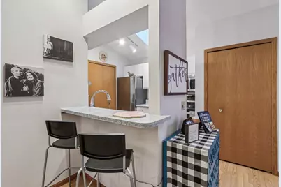 279 Kearney Way, Waunakee, WI 53597 - Photo 8