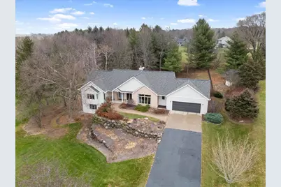 8328 N Cemetery Road, Janesville, WI 53536 - Photo 6