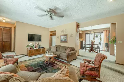 52 S Martin Road, Janesville, WI 53545 - Photo 10