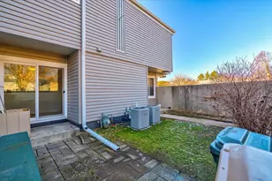 521 East Bluff, Madison, WI 53704 - Photo 8