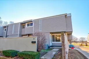 521 East Bluff, Madison, WI 53704 - Photo 2