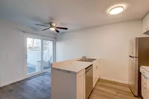 521 East Bluff, Madison, WI 53704 - Photo 20