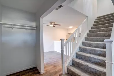 521 East Bluff, Madison, WI 53704 - Photo 12