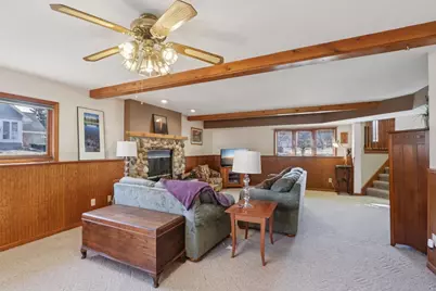 1606 Manchester Crossing, Waunakee, WI 53597 - Photo 34