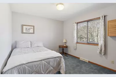 1606 Manchester Crossing, Waunakee, WI 53597 - Photo 28