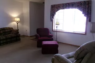 333 Starkweather Dr, Beaver Dam, WI 53916 - Photo 6