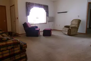 333 Starkweather Dr, Beaver Dam, WI 53916 - Photo 8