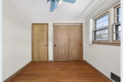 [Address not provided], Rockford, IL 61103 - Photo 16