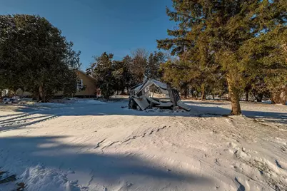 2879 Muller Road, Sun Prairie, WI 53590 - Photo 4