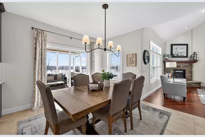 2014 Cardinal Way, Waunakee, WI 53597 - Photo 10