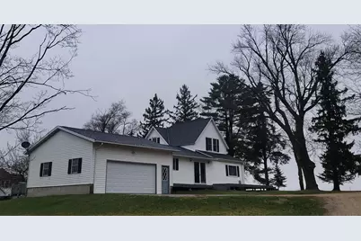 1557 Old Lancaster Road, Platteville,  53818 - Photo 1