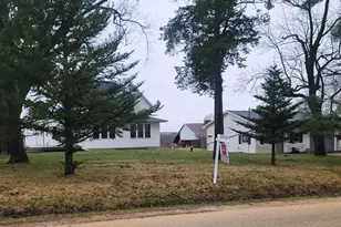 1557 Old Lancaster Rd, Platteville,  53818 - Photo 2