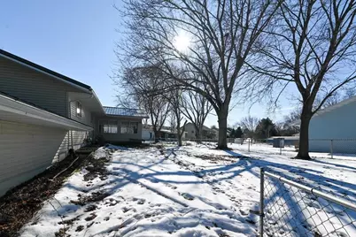 911 Valley Road, Poynette, WI 53955 - Photo 30