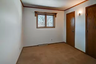 911 Valley Rd, Poynette, WI 53955 - Photo 18