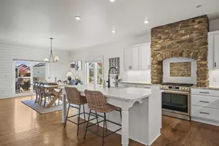 820 Lynn St, Waunakee, WI 53597 - Photo 12