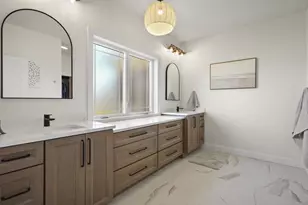 820 Lynn St, Waunakee, WI 53597 - Photo 30