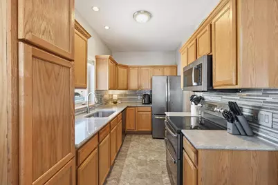 2964 Kentville Drive, Sun Prairie, WI 53590 - Photo 20