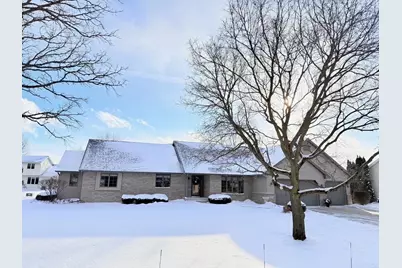 105 Oak Springs Circle, DeForest, WI 53532 - Photo 2