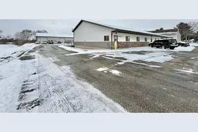 2820-2834 S Bartells Drive, Beloit, WI 53511 - Photo 4