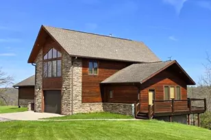 29001 Skyview Ln, Wauzeka, WI 53826 - Photo 10