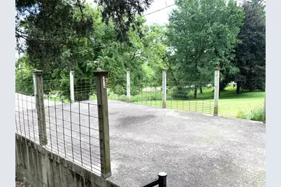 N3011 Mickelson Road, Fall River, WI 53932 - Photo 8