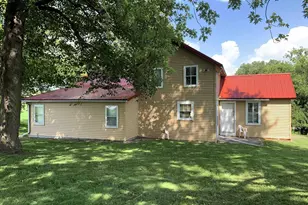 N3011 Mickelson Rd, Fall River, WI 53932 - Photo 1