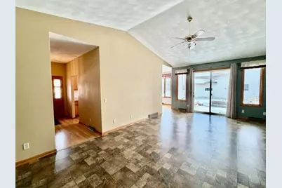 4230 Greenbriar Drive #5, Janesville, WI 53546 - Photo 22