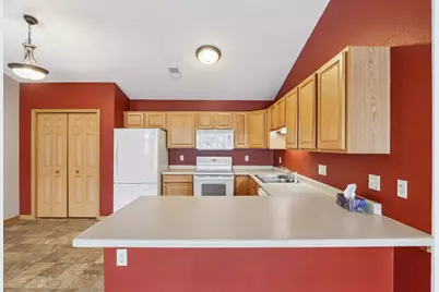 1608 Commonwealth Drive, Fort Atkinson, WI 53538 - Photo 10