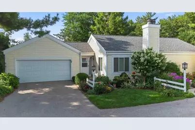 19 Sugar Maple Trail, Madison, WI 53717 - Photo 2