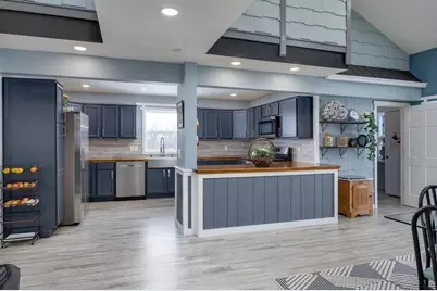 4325 Hawk Trail, DeForest, WI 53532 - Photo 14