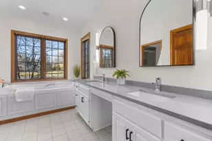 1501 Beechwood Cir, Middleton, WI 53562 - Photo 26