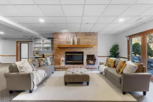 1501 Beechwood Cir, Middleton, WI 53562 - Photo 52