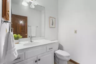 1501 Beechwood Cir, Middleton, WI 53562 - Photo 36