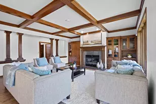 1501 Beechwood Cir, Middleton, WI 53562 - Photo 8