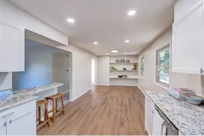 1268 Jamesway, Fort Atkinson, WI 53538 - Photo 12