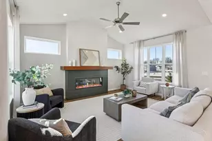 546 Buss Rd, Cottage Grove, WI 53527 - Photo 4