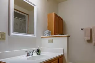 360 W Washington Ave, Madison, WI 53703 - Photo 28