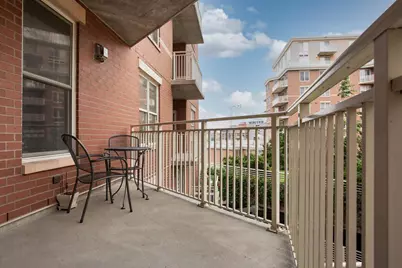 360 W Washington Avenue #614, Madison, WI 53703 - Photo 10