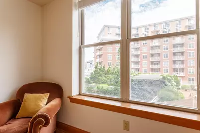 360 W Washington Avenue #614, Madison, WI 53703 - Photo 24