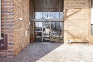 10 Maple Wood Ln, Madison, WI 53704 - Photo 38