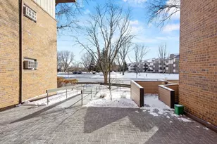 10 Maple Wood Ln, Madison, WI 53704 - Photo 44