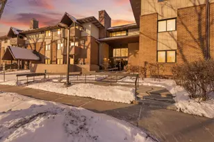 10 Maple Wood Ln, Madison, WI 53704 - Photo 34