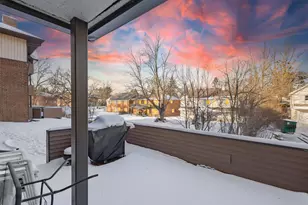 10 Maple Wood Ln, Madison, WI 53704 - Photo 30