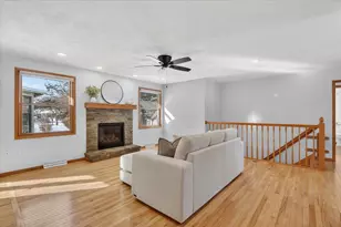 60 Spruce St, Edgerton, WI 53534 - Photo 2